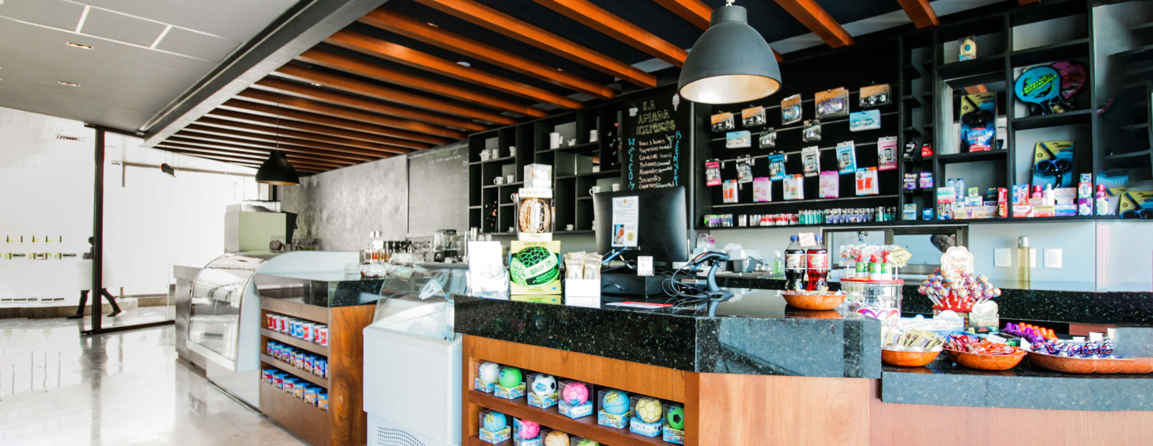MARKET-DELI3